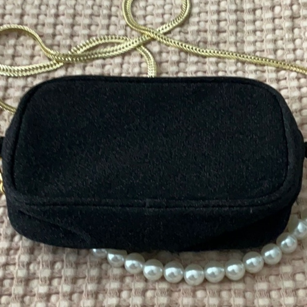 Chanel Black Bag with Pearl and Gold Strap - Picture 3 of 4